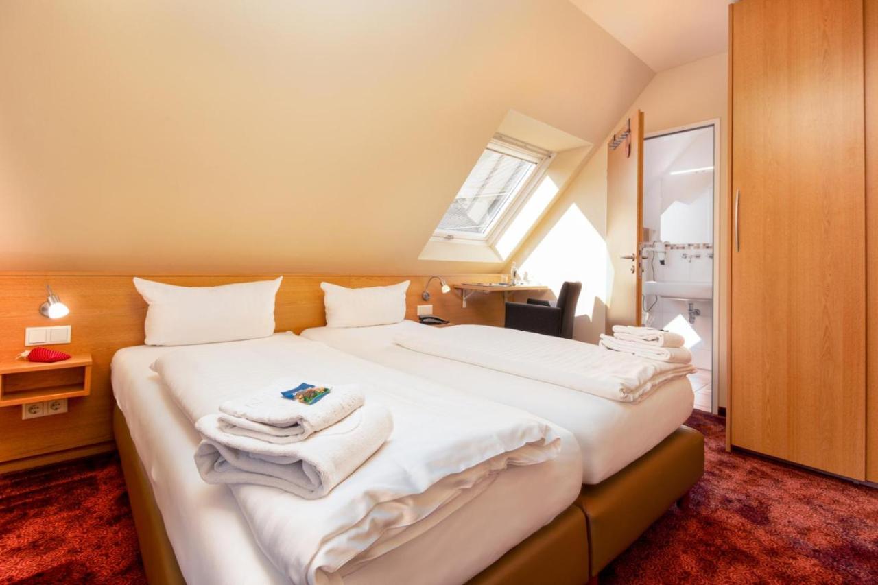Waldhotel Schinkenwirt Olsberg Extérieur photo