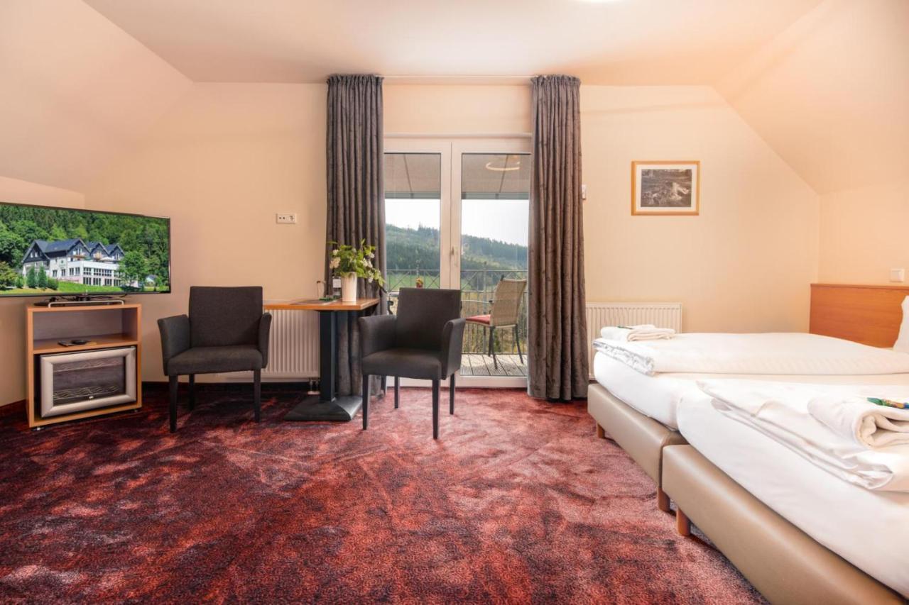 Waldhotel Schinkenwirt Olsberg Extérieur photo